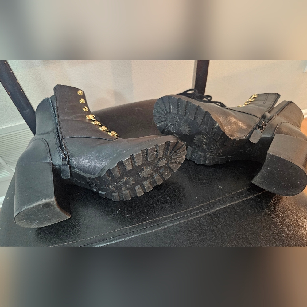 Stuart Weitzman Booties - Picture 11 of 16
